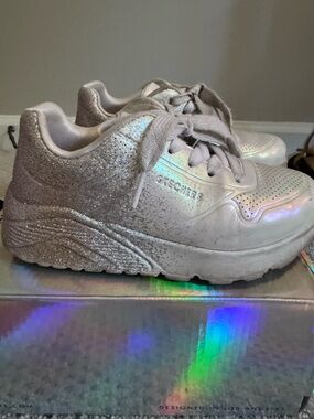 Skechers Kids Iridescent Glitter White Lace-Up Sneakers
